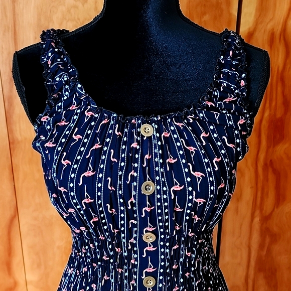 Dress - Picture 2 of 3